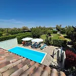 فيلة Belvedere Albarella Island