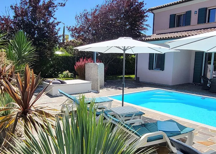 Belvedere Albarella Island